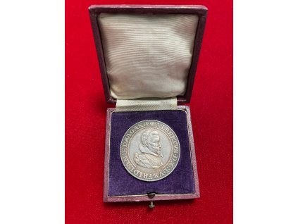 Stříbrná medaile Albrecht z Valdštejna 1934 - K. Chaura