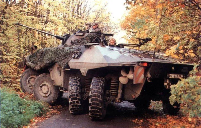 Papierový model - Spahpanzer 2 „Luchs“ A2