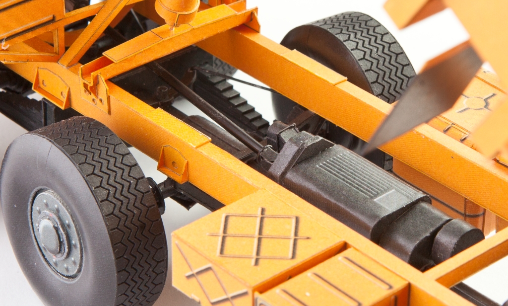 TATRA T813 S1 8x8 Kolesá RW-89