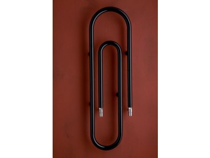 Otopné těleso / radiátor / topný žebřík: PMH Clip 1700 x 373 mm CL2B koupelnový radiátor černý lak od značky P.M.H.. Série: Clip. Šířka: 373 mm. Výška: 1700 mm. Barva: Černá. Možnost vytápění: Kombinované vytápění, Ústřední vytápění. Doporučená topná tyč o výkonu: 500 W. Doporučené umístění: Koupelna. Rozměry (šxv): 373 x 1700 mm. Tvar: Rovný. Instalace: Vertikálně nebo horizontálně.