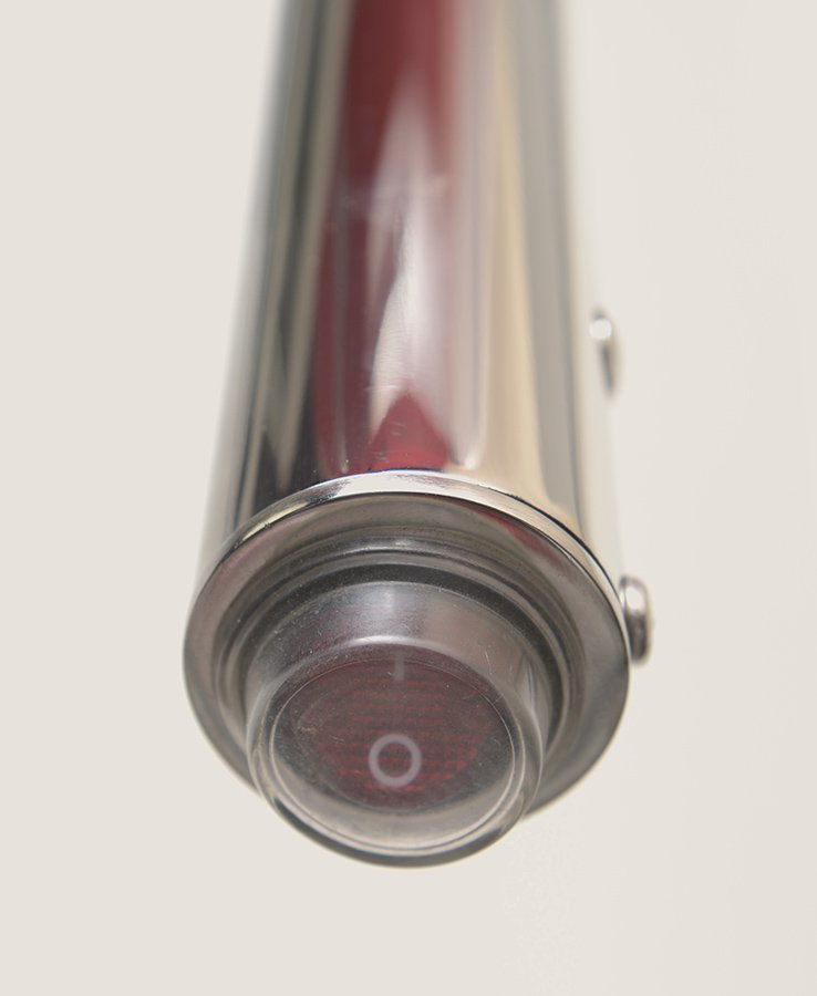 Sapho PASADOR elektrický sušák ručníků, kulatý, 150x1500 mm, 30 W, nerez lesk, detail vypínače