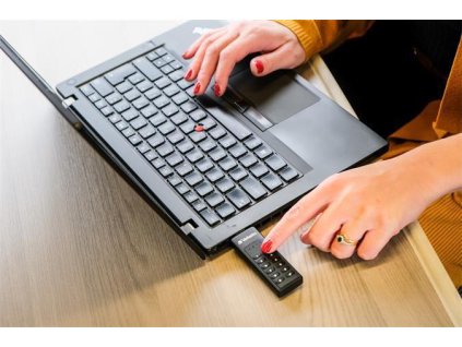 22900C7B A5FF 4166 AC7E EC5D1A82DF66 UV128GKS 3