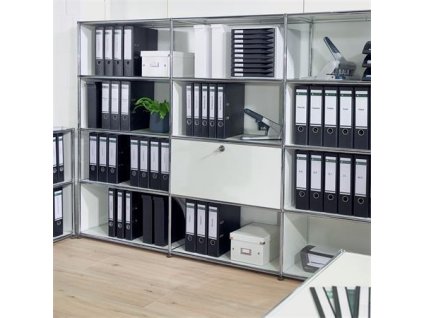 42B33493 C4E9 40A3 9732 8541D8BCB2EE E51800184 7