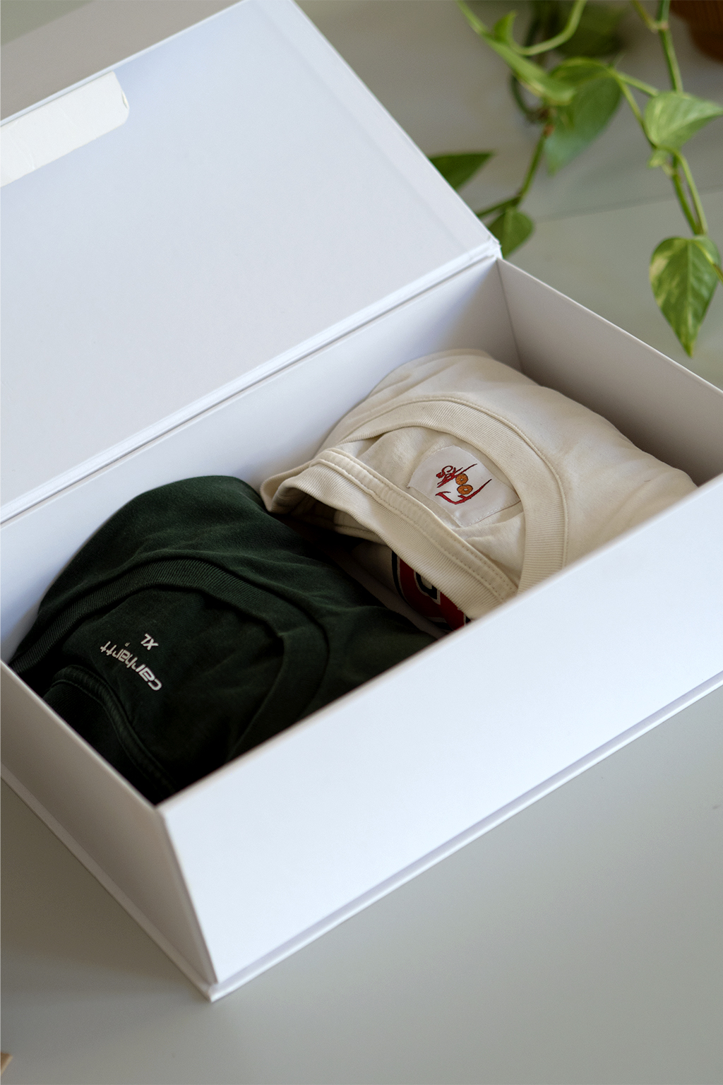 Krabice na oblečení