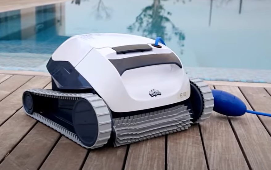 Ako vybrať bazénový vysávač do malého bazéna?