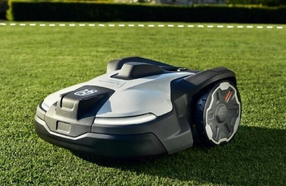 Ako prebieha inštalácia robotickej kosačky