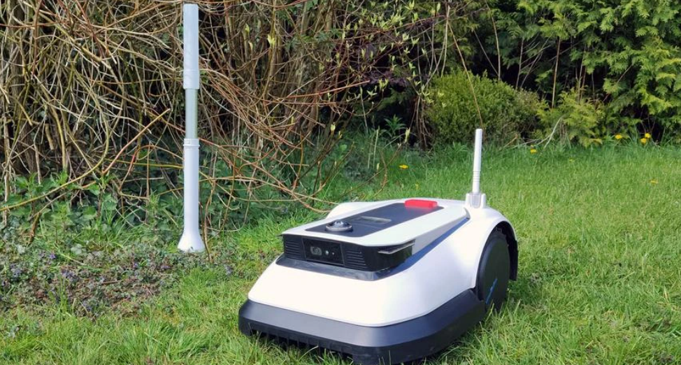 Robotická kosačka a ekológia