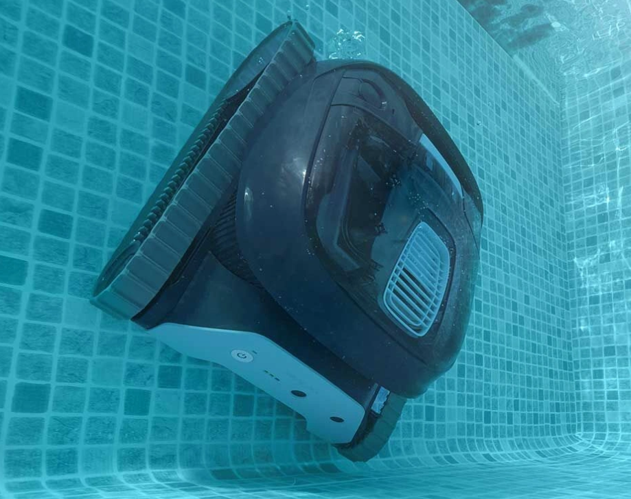 Robotické bazénové vysávače Dolphin Liberty