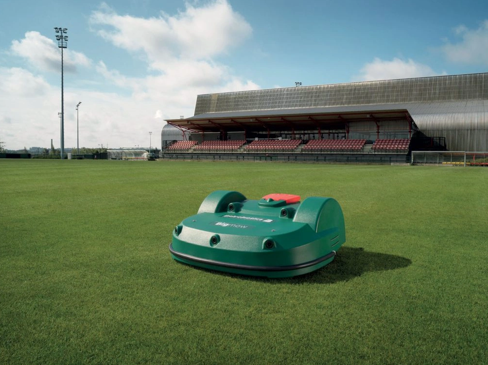 Robotická kosačka Belrobotics Bigmow GPS-RTK do 75 000m2