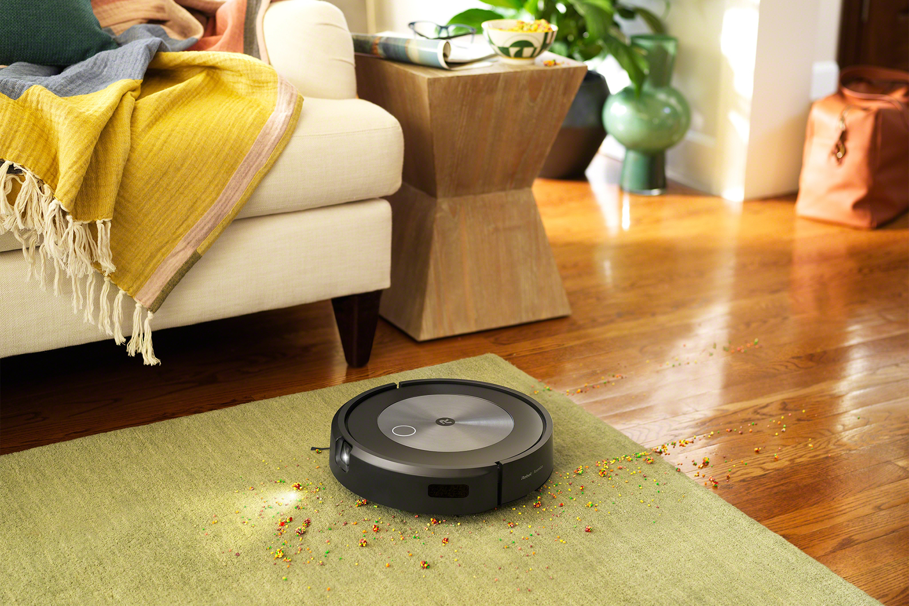 roomba-j7plus-6www.toprobot.sk_1