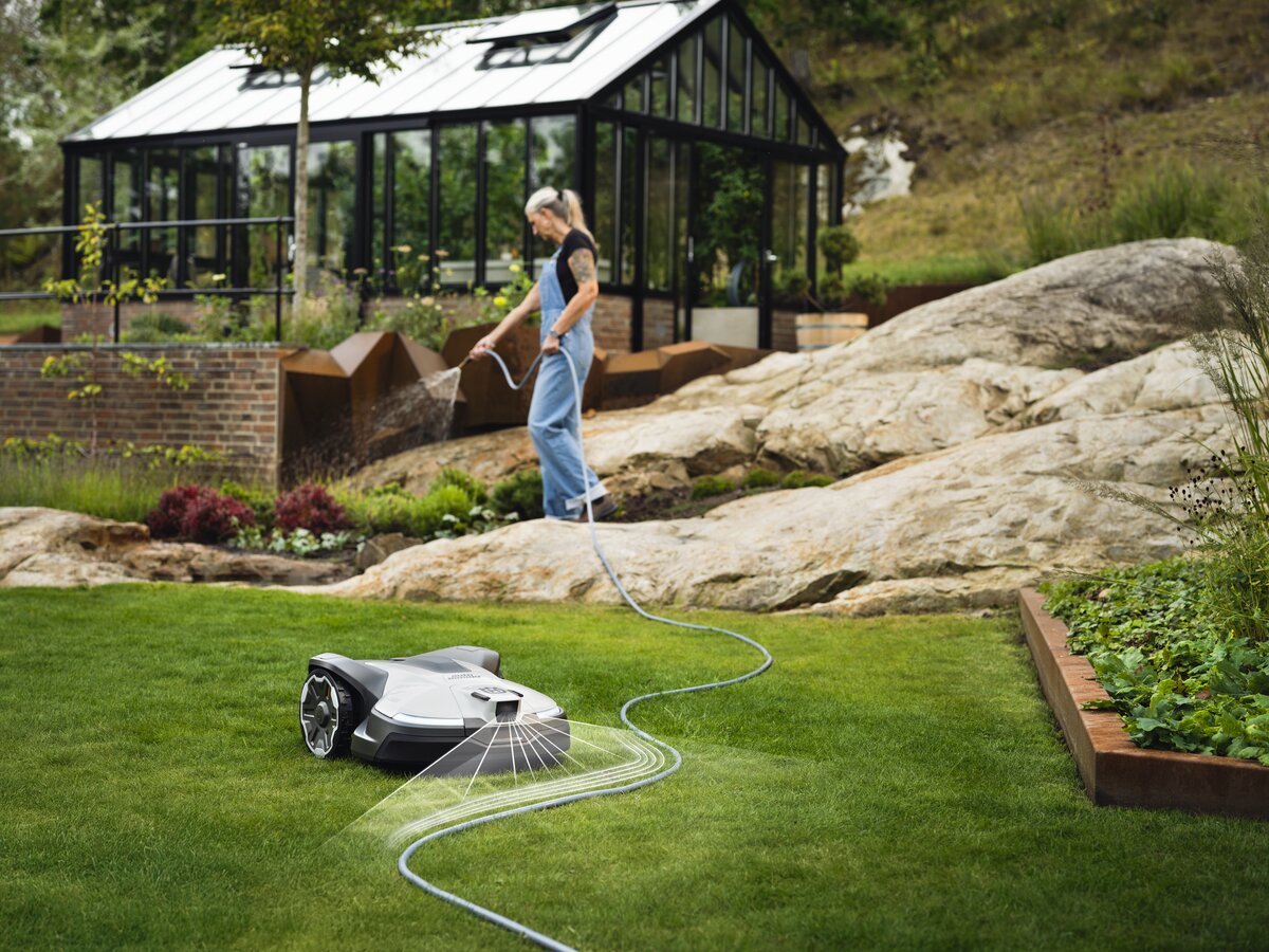 Robotická kosačka Husqvarna Automower® 430V NERA