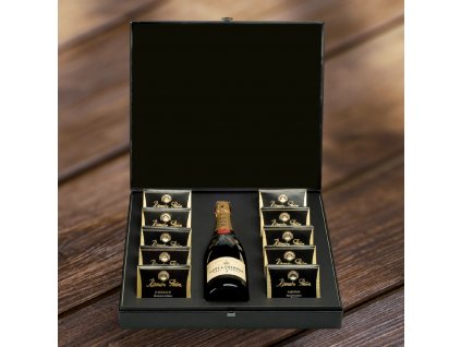 Exkluzívny výberový set sektu Cava Gran Reserva a 10x rybičiek a plodov mora