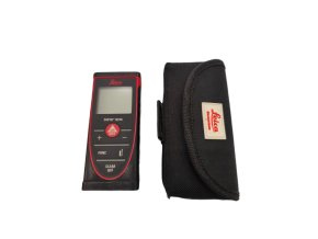 Laserový měřič Leica