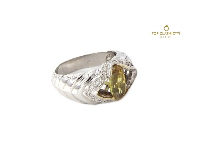 Zlatý prsten s diamanty 9.56g