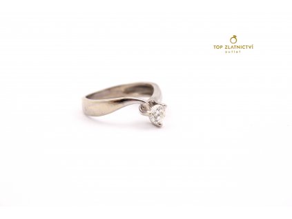 Zlatý prsten s diamantem 2.70g
