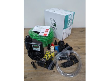 19138 automaticky samospadovy zavlazovaci system pro 72 rostlin s casovacem