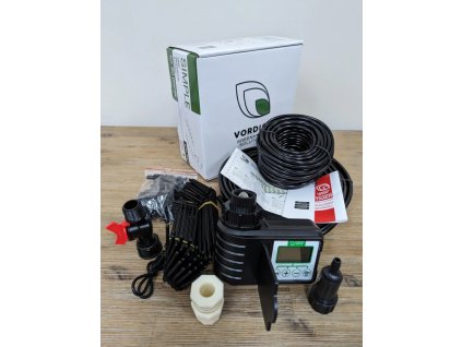 19216 automaticky zavlazovaci system samospadem pro 60 rostlin s casovacem