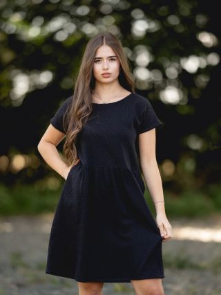 Že je mušelín na léto láska, to už víme. Ale chtělo ho to něčím ozvláštnit, tak jsme našili Vaše oblíbené šaty Marcela v...