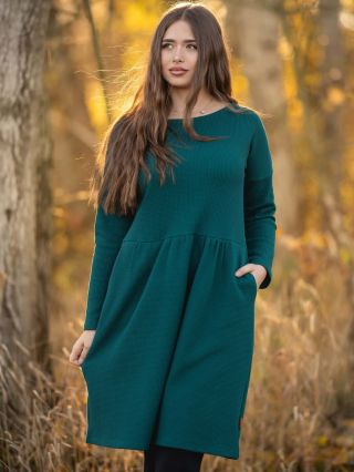 NOVÁ KOLEKCE Nové šaty Marcela z úžasného bavlněného vaflového úpletu v nádherné paví barvě s dlouhým rukávem Pohodlí a...