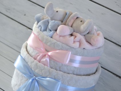 Dvojposchodová plienková torta pre dvojčatá ozdobená sloníkmi 1