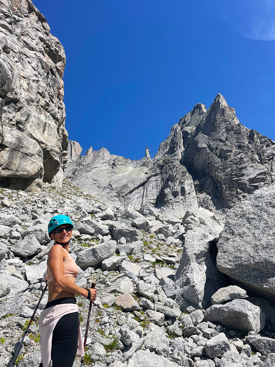 Obhlídka Punta Ferrario - nestabilni terén radši helmišku