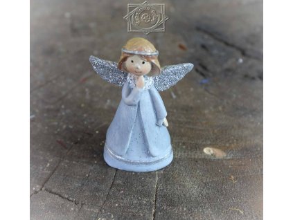 Anjelik šedý s ligotavými krídelkami