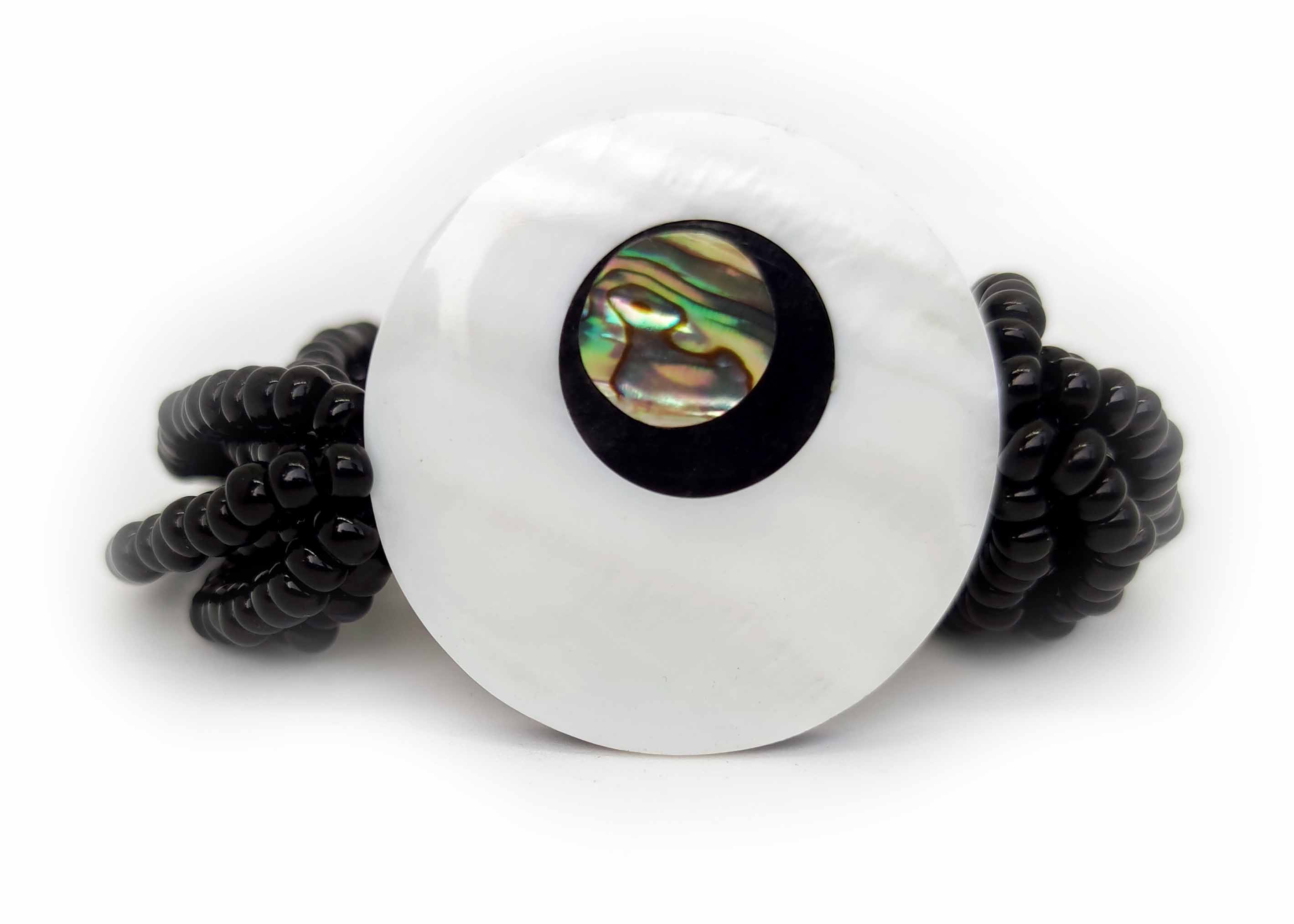 Korálkový náramek perleťové oko
