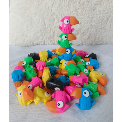 Tukaní věž, 36 ptáčků 12