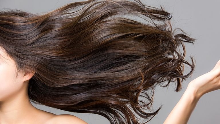 Pomáha biotín rastu vlasov?