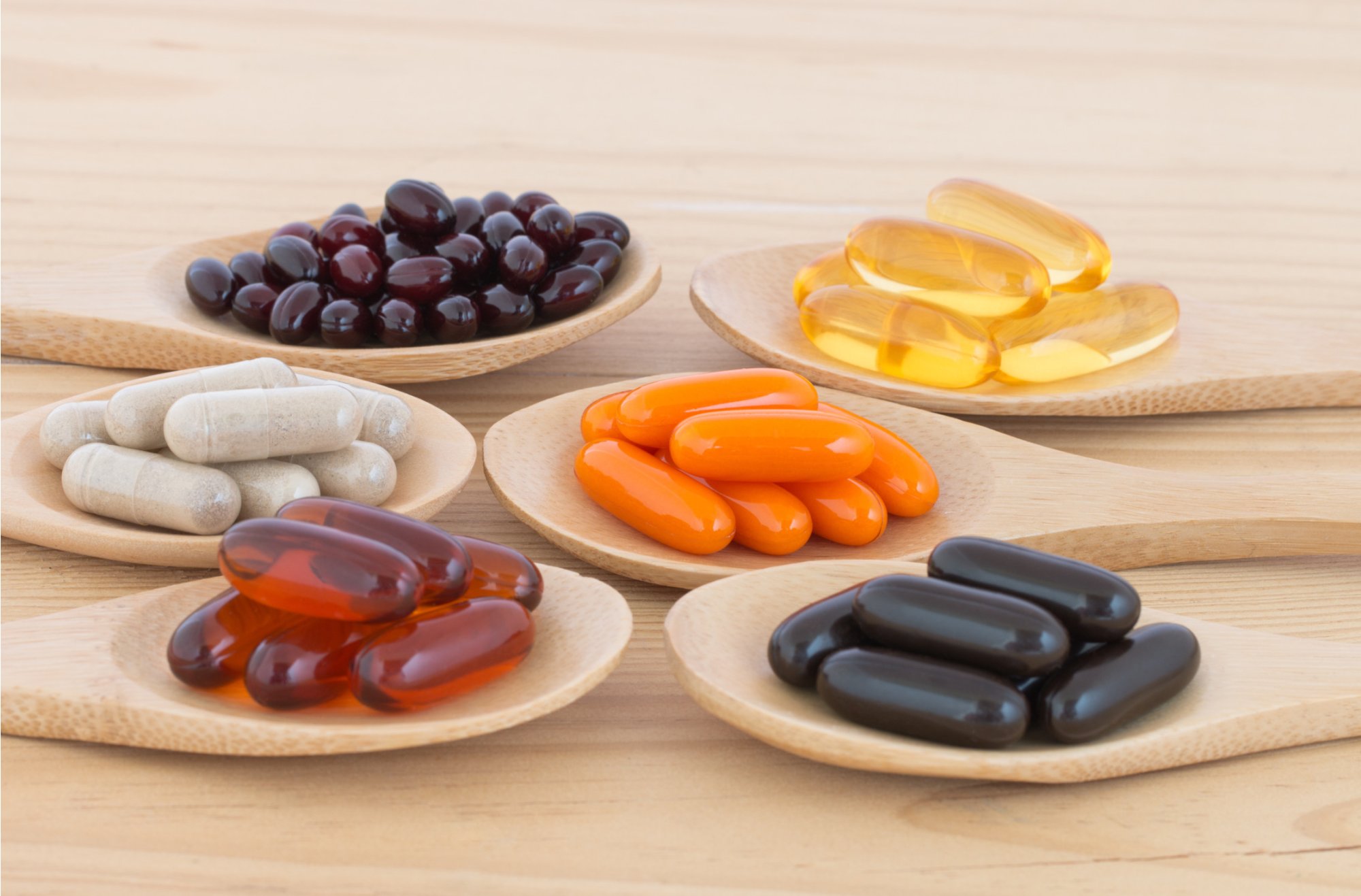 Výživové doplnky: Čo by ste o nich mali vedieť skôr, než ich začnete užívať