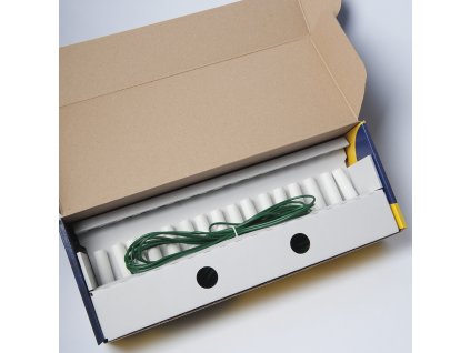 Complete SV-16 lights without bulbs in a box with white candles