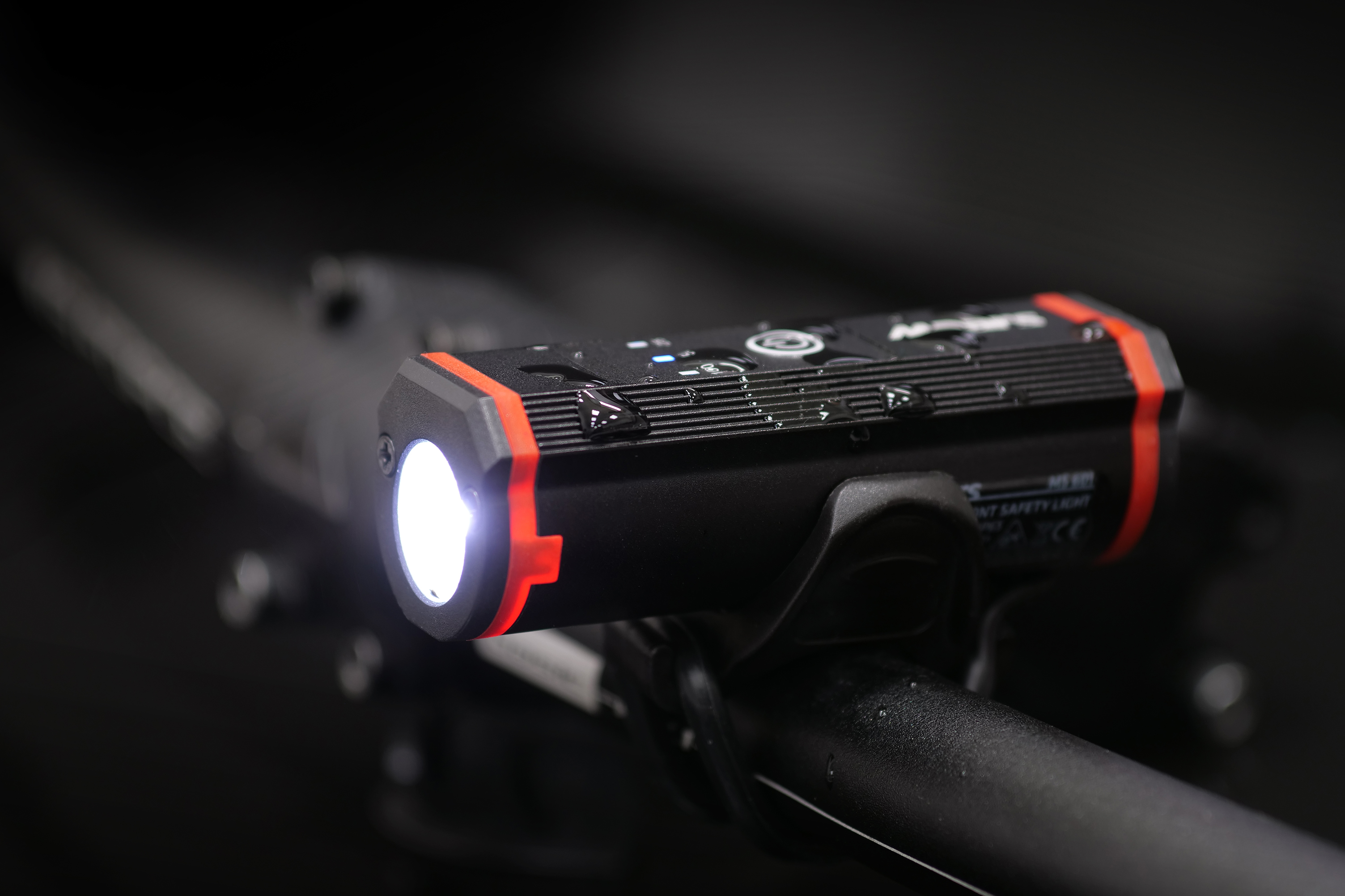 MAARS Multifunkční cyklosvítilna MS 601