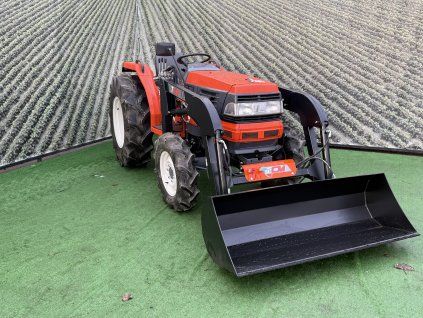 1945 kubota gl301