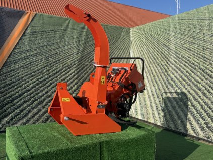 Štěpkovač TCM ST43