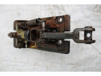 Držák brzdového válečku Zetor uř.1