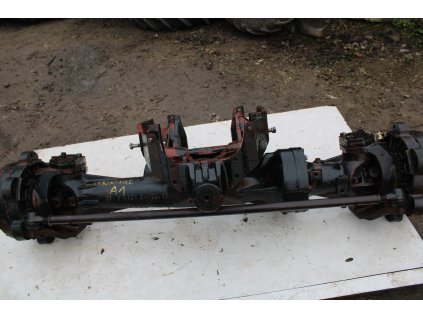 Přední náprava Zetor Crystal  8145 10145 výborný původní stav bez vůlí