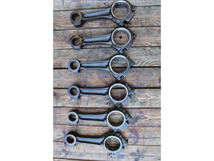 Ojnice sada Zetor( 6 kusů)  bez poškození Československá výroba