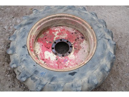 Zetor crystal 8011 zadní kolo ráfek disk 16,9-34 8 pláten 11