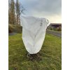 Textilní ochranný vak a návlek proti mrazu a sněhu – zimní ochrana rostlin před mrazem, 120 × 155 cm