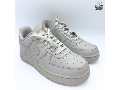 WMNS Nike Air Force 1 LO PRM DN5463 001