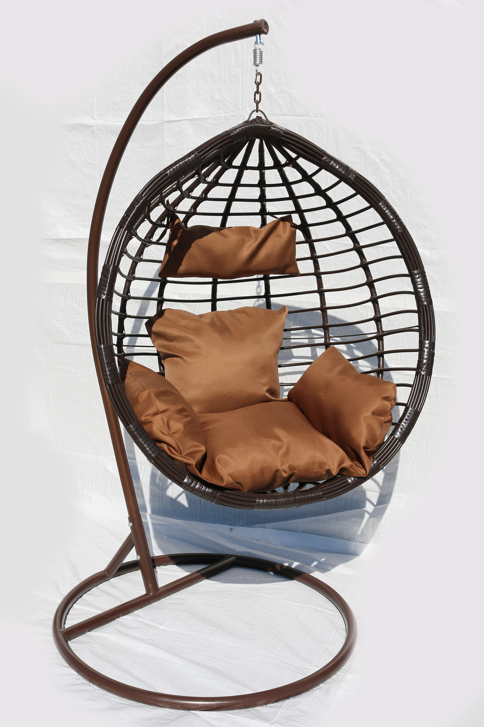 Závesné kreslo 04 hnedé s hnedou poduškou