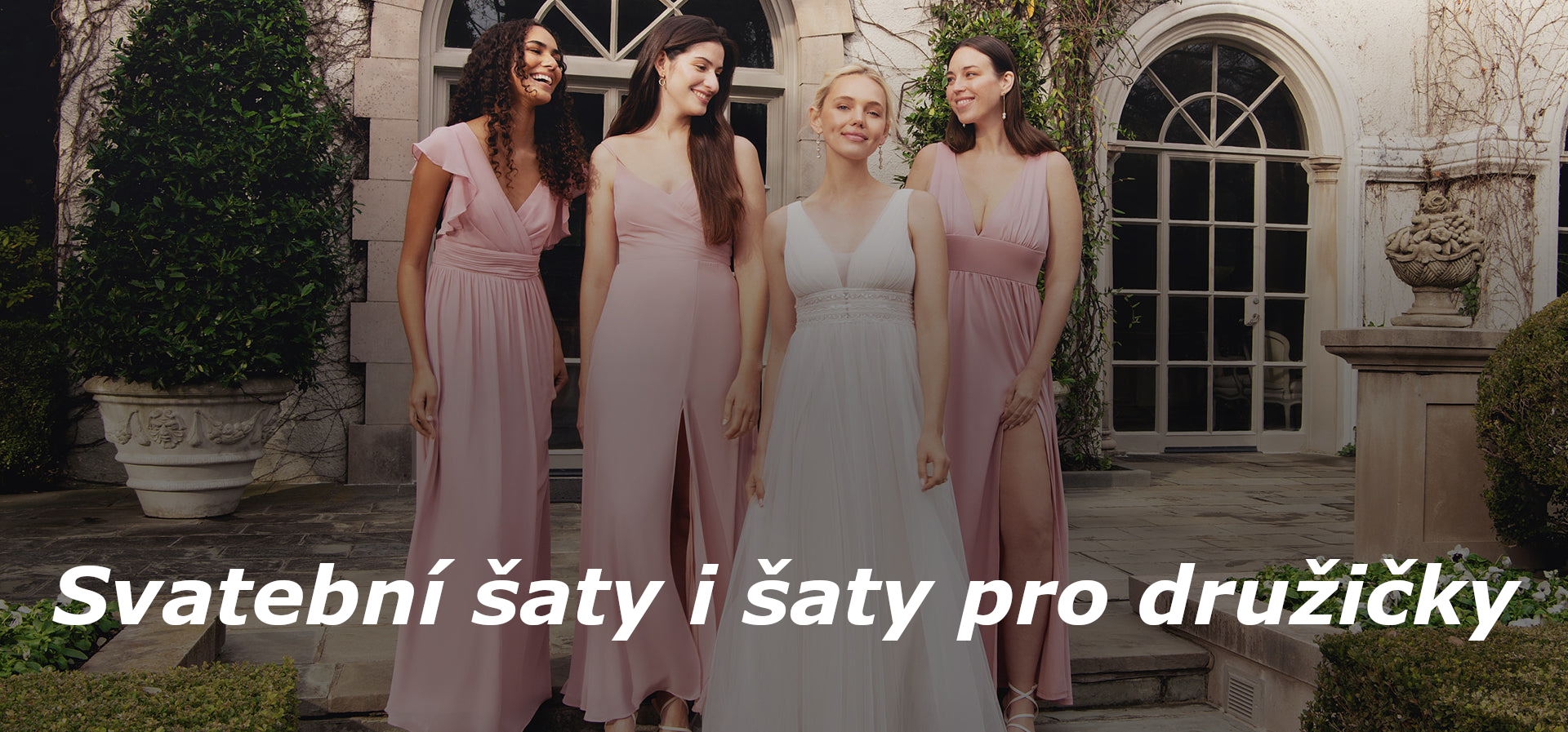 Jemně růžová svatba, šaty pro družičky