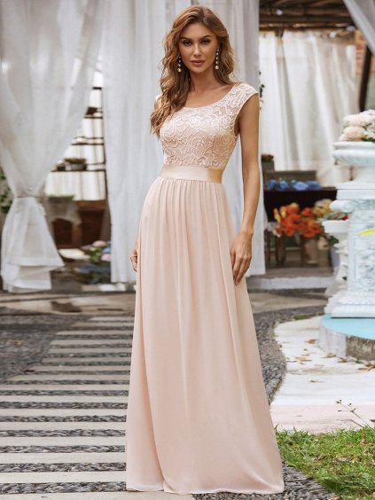 Ever Pretty tělové šaty s krajkou 646 (* Velikost 9XL / 58 / 26 / 30)