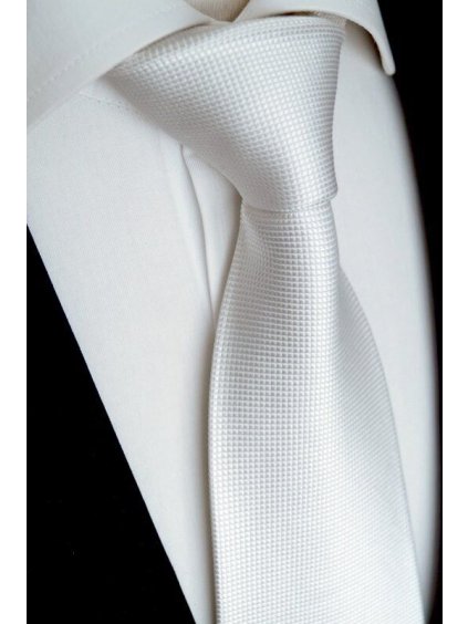 bílá kravata svatební