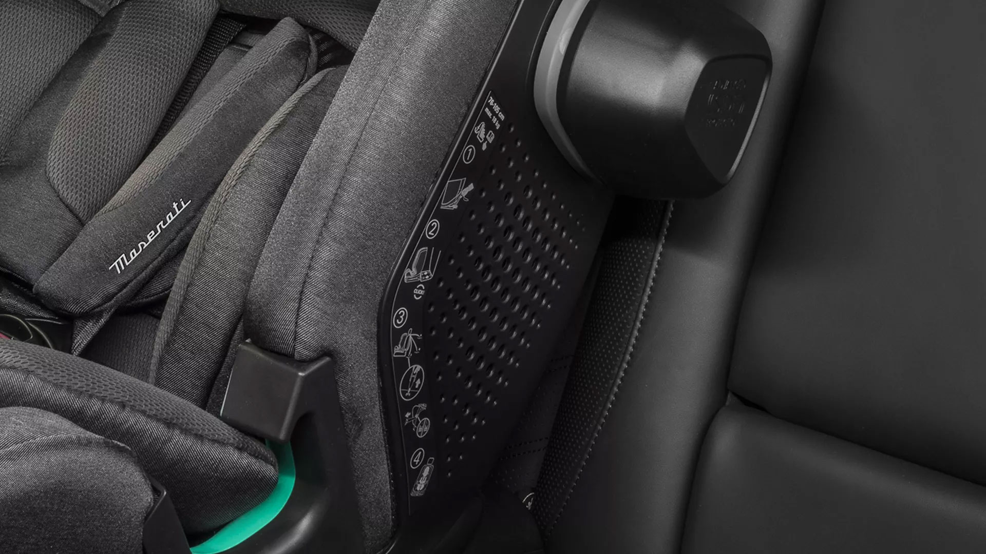 Recaro Toria Elite Maserati se systémem odvětrávání