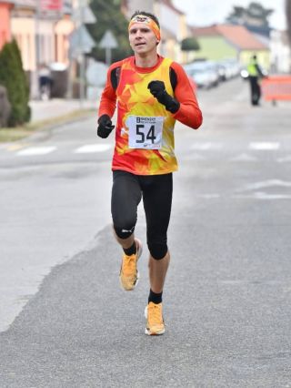 Po delší době zase na startovní čáře 💪 Příští týden pak odlet na soustředění na Tenerife a pak 1.3. půlmaraton v Římě 💪 a...