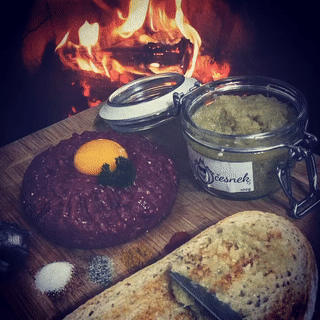 třený česnek s chilli