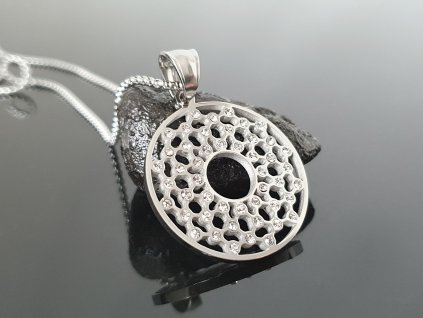 Ocelový přívěsek Placička Mandala s kamínky “Sacred Circle” stříbrná