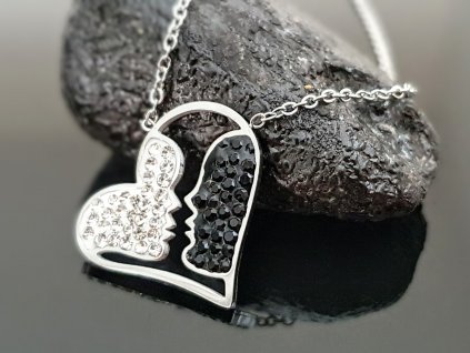 Ocelový řetízek Srdíčko s polibky “Heart Full of Kisses” stříbrná