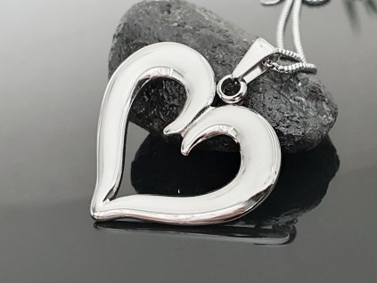 Ocelový řetízek Srdíčko obrys velké “Heartfelt Dangles” stříbrná